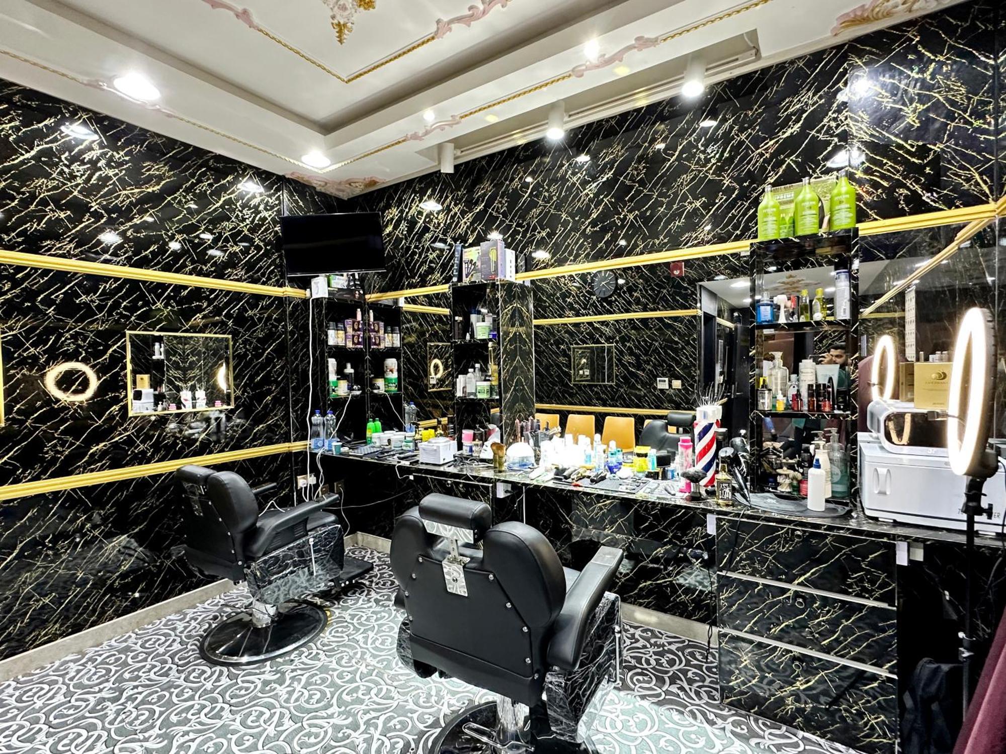 The Victory Hotel Doha Buitenkant foto